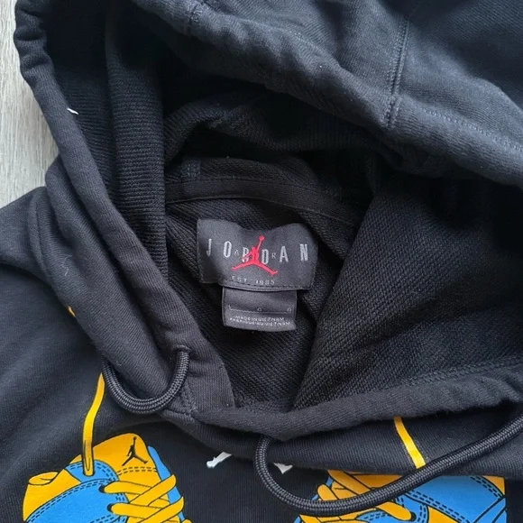 Jordan Black and Yellow Graphic Hoodie - Picture 3 of 4